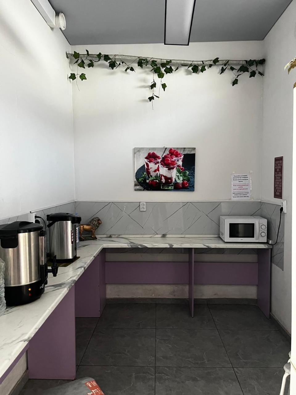 Tastaq Hostel アルマトイ エクステリア 写真