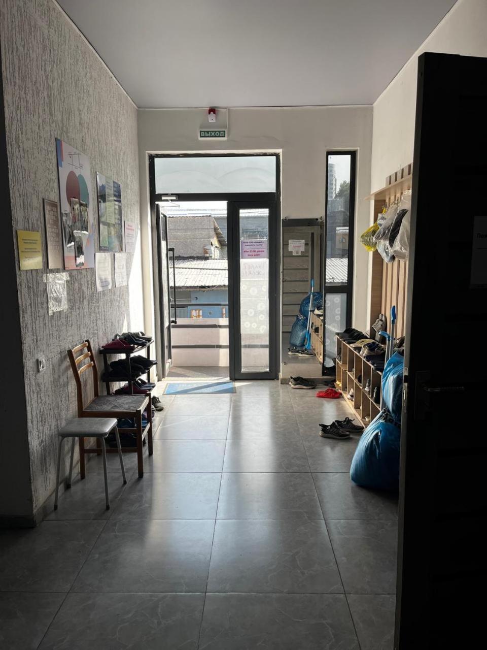 Tastaq Hostel アルマトイ エクステリア 写真